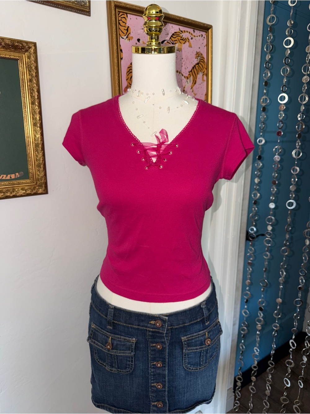 Vintage Y2K Women's Lace-Up V-Neck Short Sleeve Top - Fuchsia